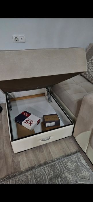 Диван большой продам