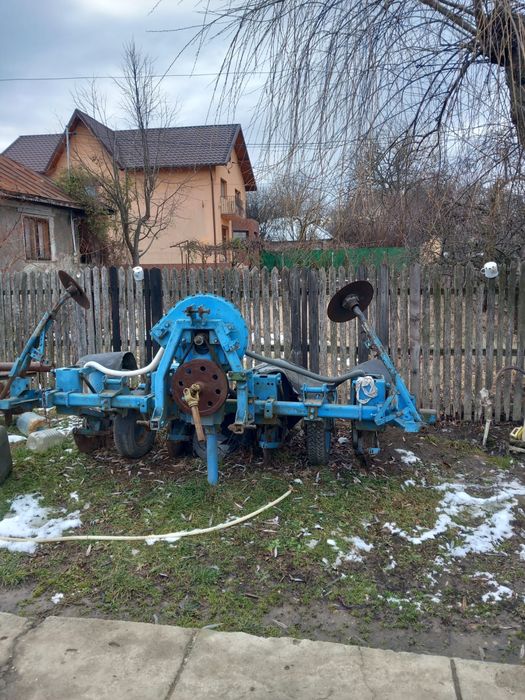 Tractor 445 si accesorii