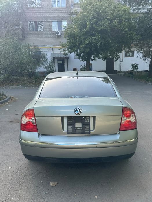 Продается Volkswagen Passat Sedan 2003