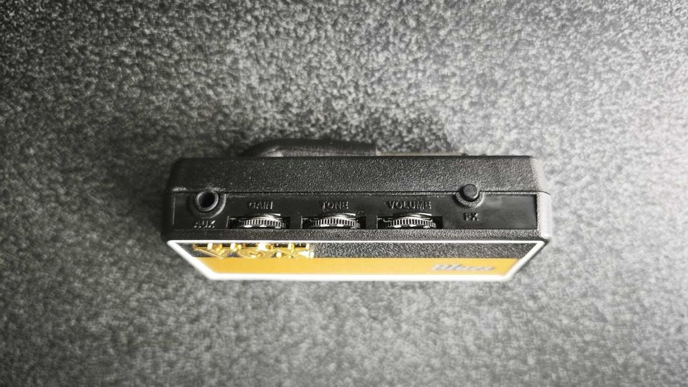 Amplificator de căști chitară electrică VOX amPlug 2 Metal Blues - Made in Japan - GARANTIE 1 AN!