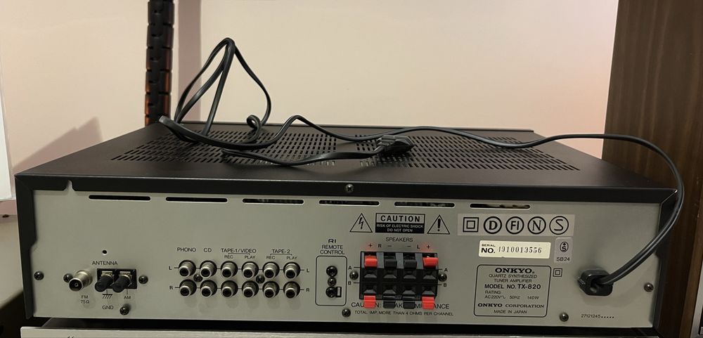 Onkyo TX-840 stereo receiver