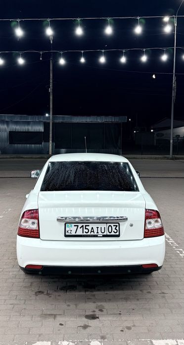 Продам приору 2 , 2014 года