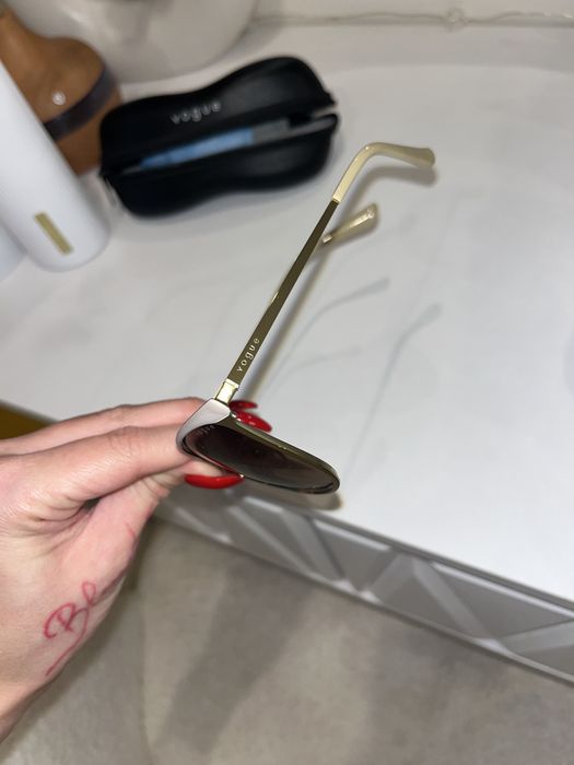 Дамски слънчеви очила vogue