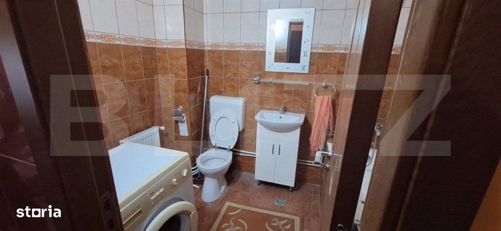Apartament 2 camere , cu 2 balcoane si pivnita , zona Micro 17