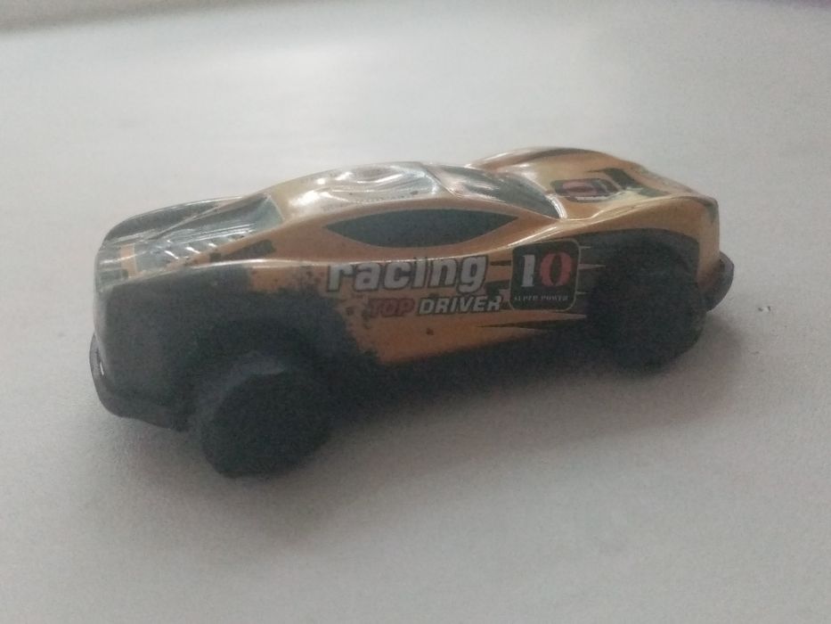 ПРОДАМ детскую машину