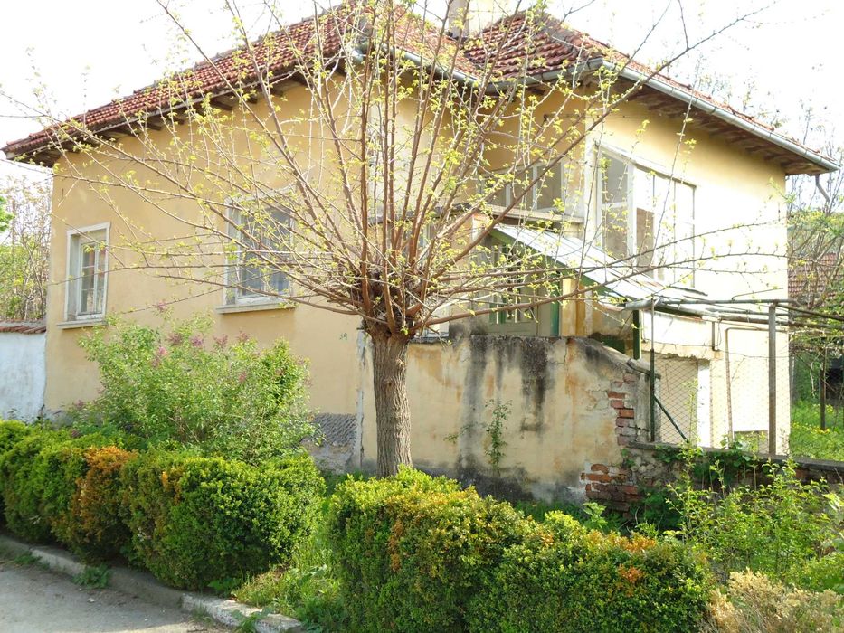 Продава се Къща в с. Буковец, Област Враца - 130 кв.м за 116 €/кв.м - Снимка #3