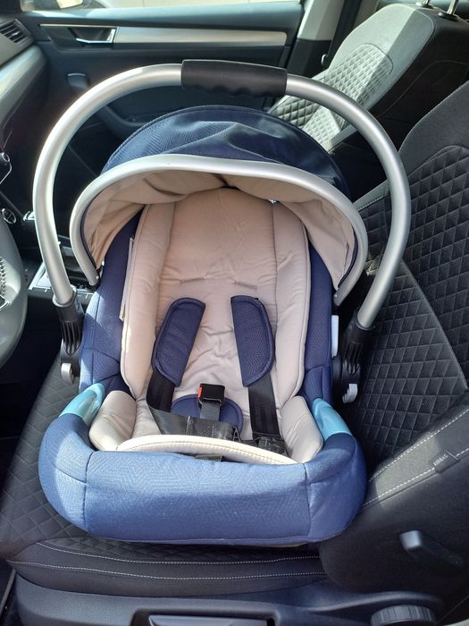 Кошче за кола за новородено