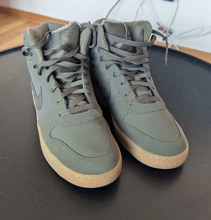 Спортни обувки Nike