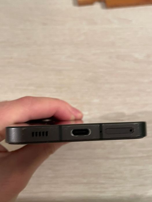 Продам телефон nothing phone 1