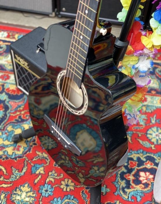 Gitara akustika Mega skidka