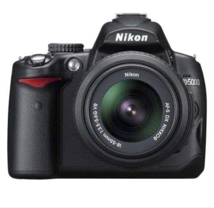 Продам фотоаппарат Nikon D5000