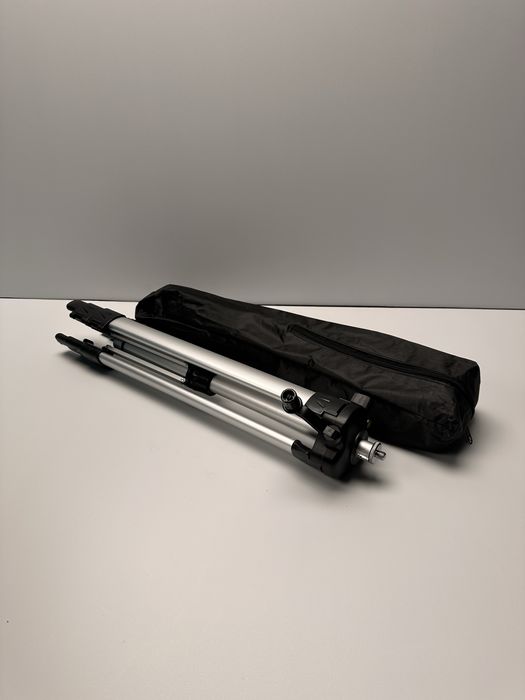 Штатив для фотоаппарата