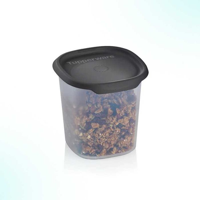 Кутия за съхранение Tupperware 810 мл, правоъгълна, с херметичен One Touch® капак