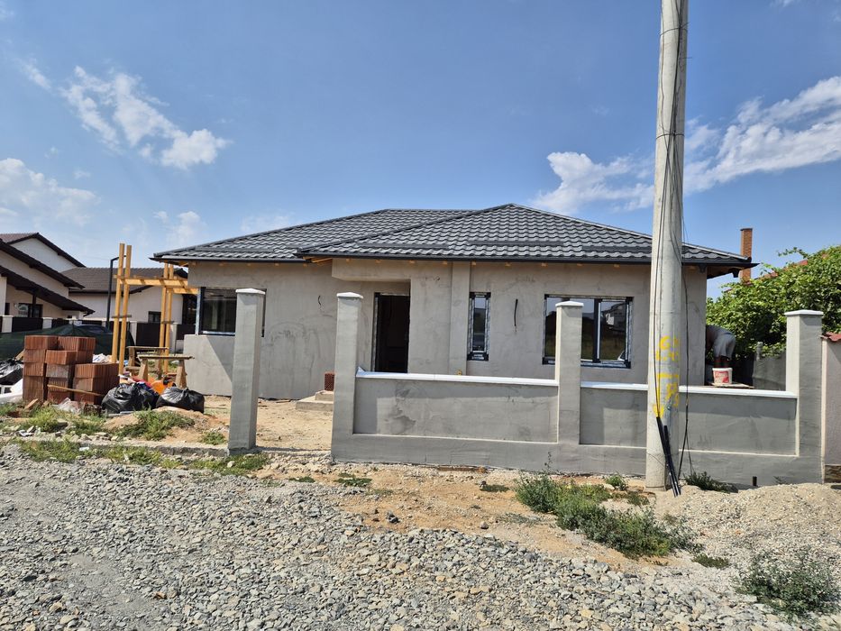 Casa zona Selgros Toate Utilitatile