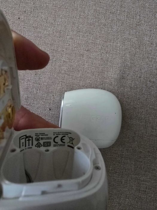 Arlo pro4 /arlo vmc4041p / netger arlo camera Conect camera securitate