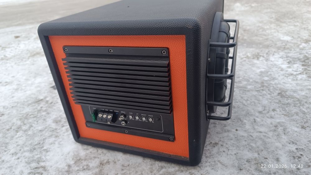 Срочно продам сабвуфер