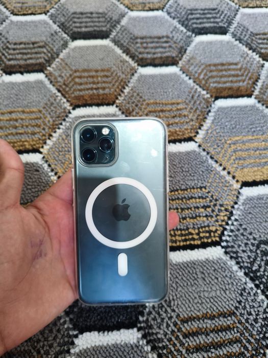 11 pro  (12proga obmen qilinadi)