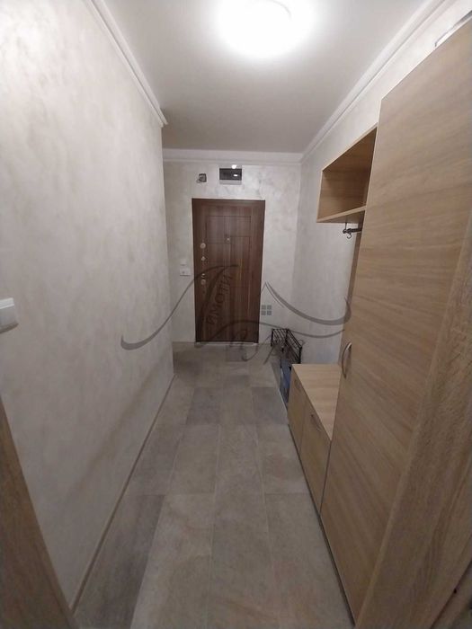 Дава се под наем Тристаен апартамент в Шумен, Пазара - 70 кв.м за 306 € - Снимка #7