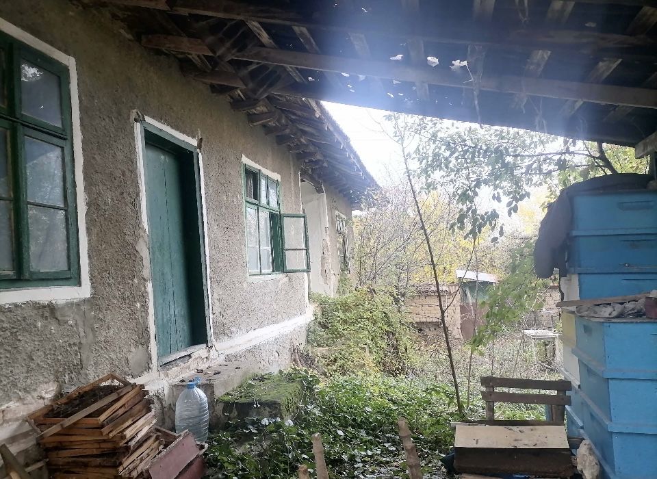 Къща в село Храброво