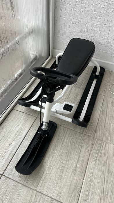 Продам снегокат фирмы Nika