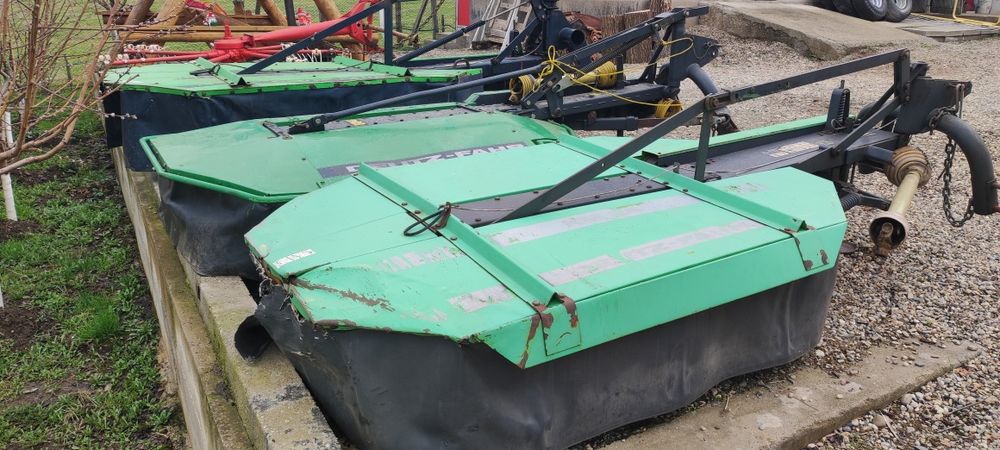 vand si dezmembrez cositoare  deutz fahr km 22 24 25