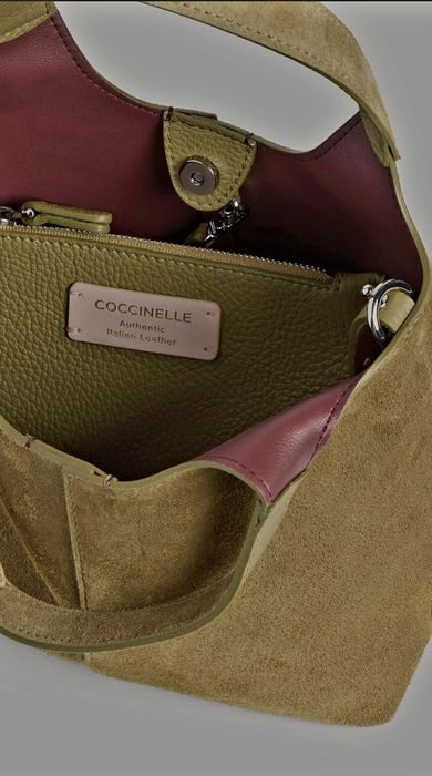 Чанта Coccinelle естествена кожа