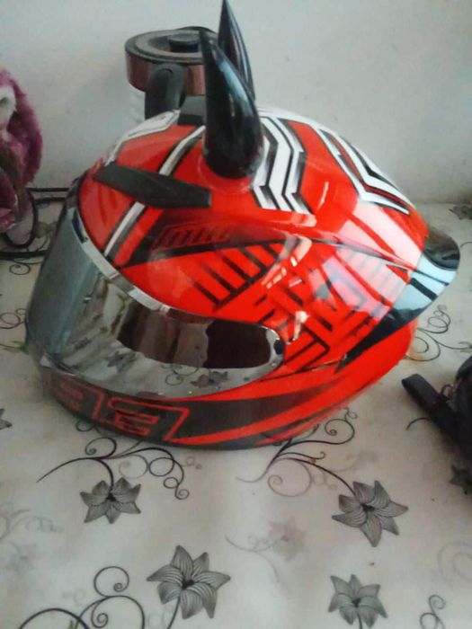 Продаётся Шлемы новые