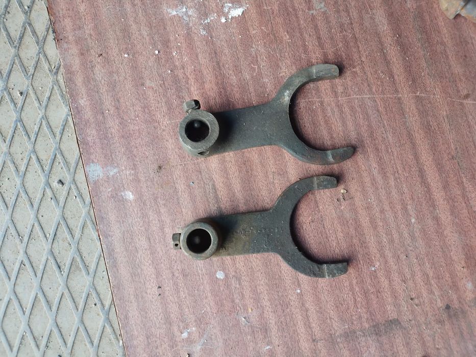 Запчасти на бур машину