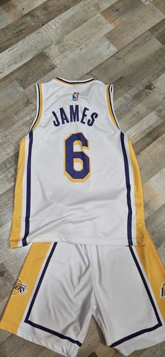 Детски баскетболен екип