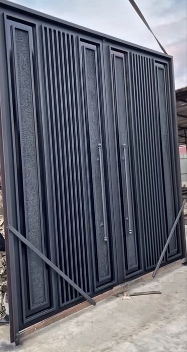 Дарвозала ва темир навеслар