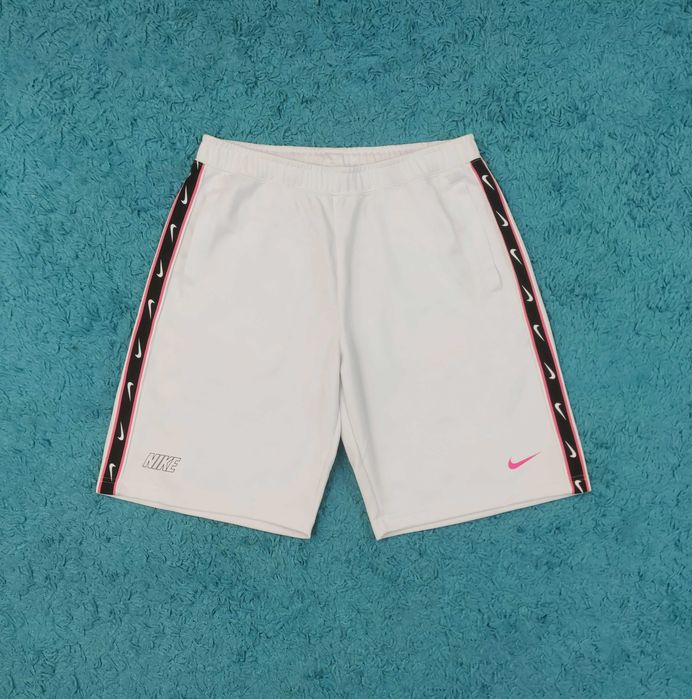 Pantaloni scurti Nike Repeat White Pink