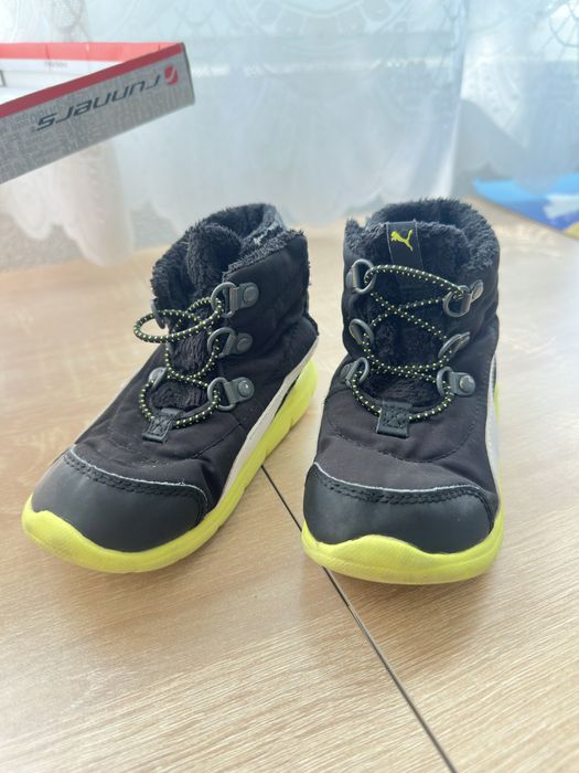 Детски маратонки и сандалети