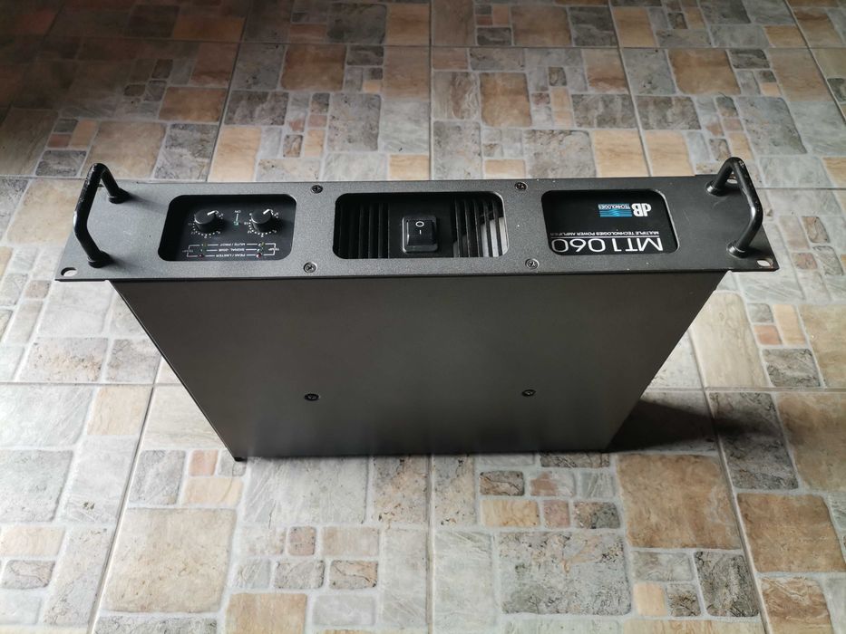 Amplificator de putere Db Technologies MT 1060