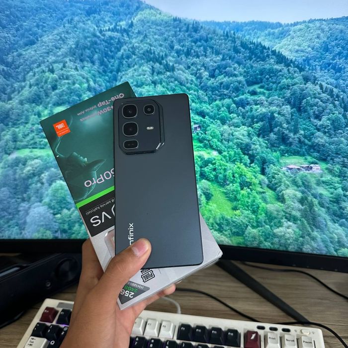Infinix Note 50 Pro karobka flagman madel