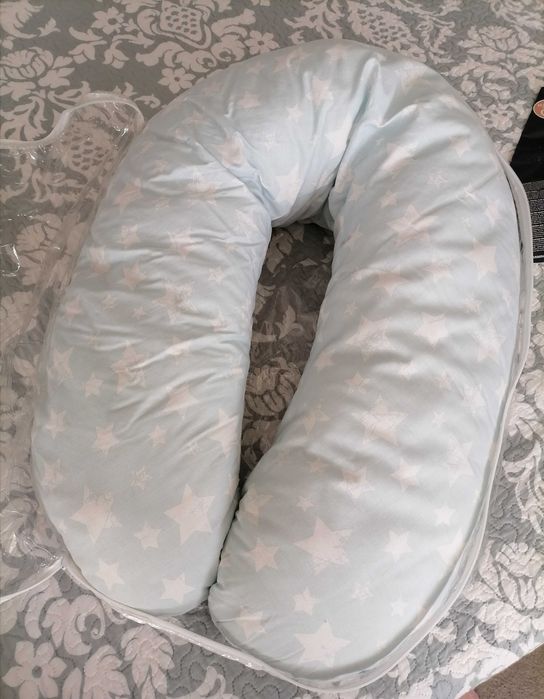 Възглавница за кърмене