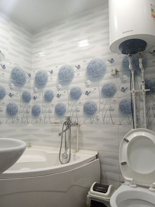 Чирчик 4 микро район 3х Нархи 42.000$ Бош толов ва паспорт бн Ипотека