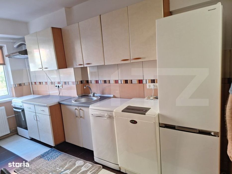 Apartament 3 camere, 70 mp, zona Racadau