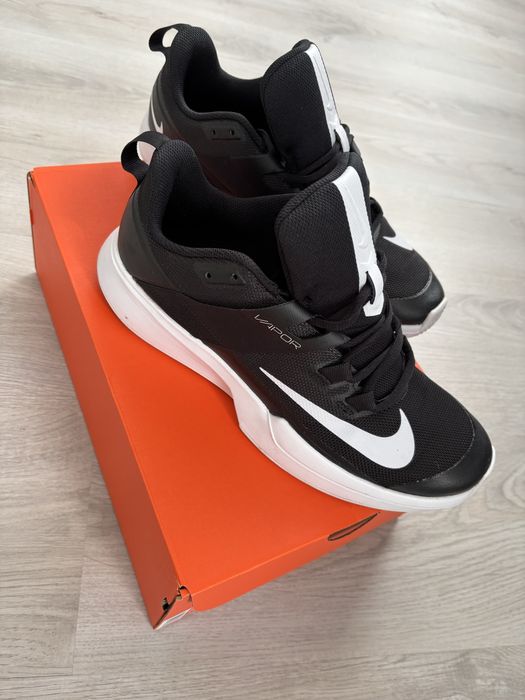 Мъжки обувки Nike - Court Vapor Lite, черни