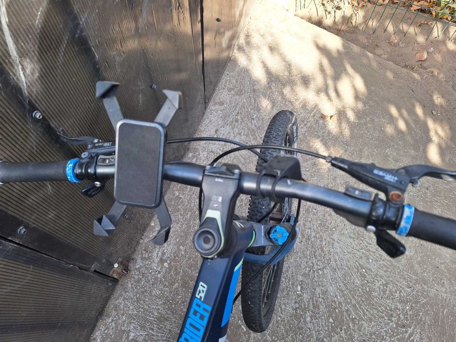 Bicicleta BTWiN roti 27,5 cadru M, Shimano Deore, reducere doar azi