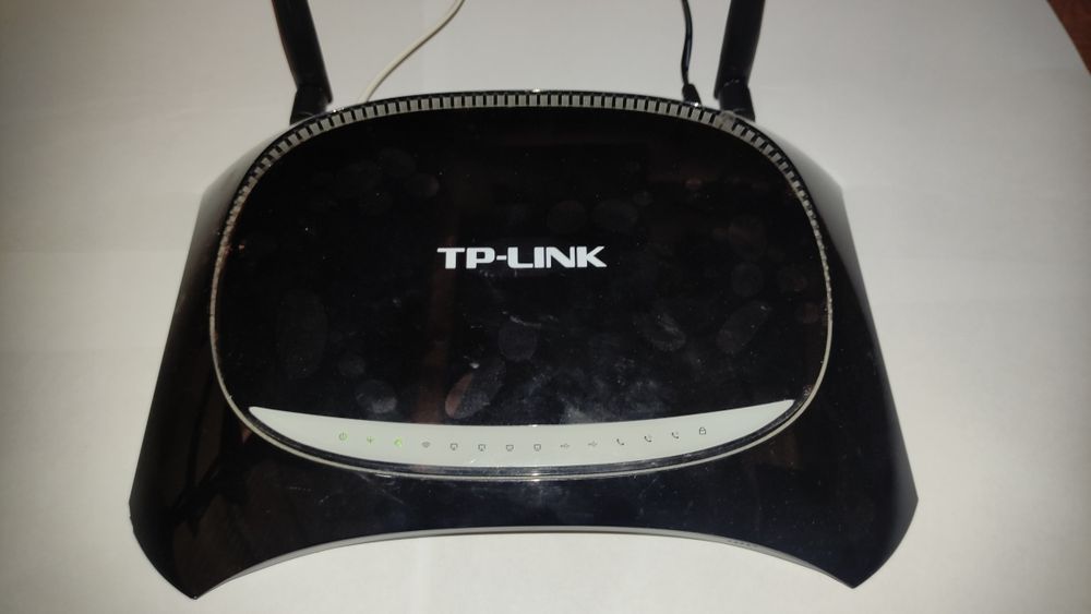 Продаются роутер TP-LINK 300Mbps