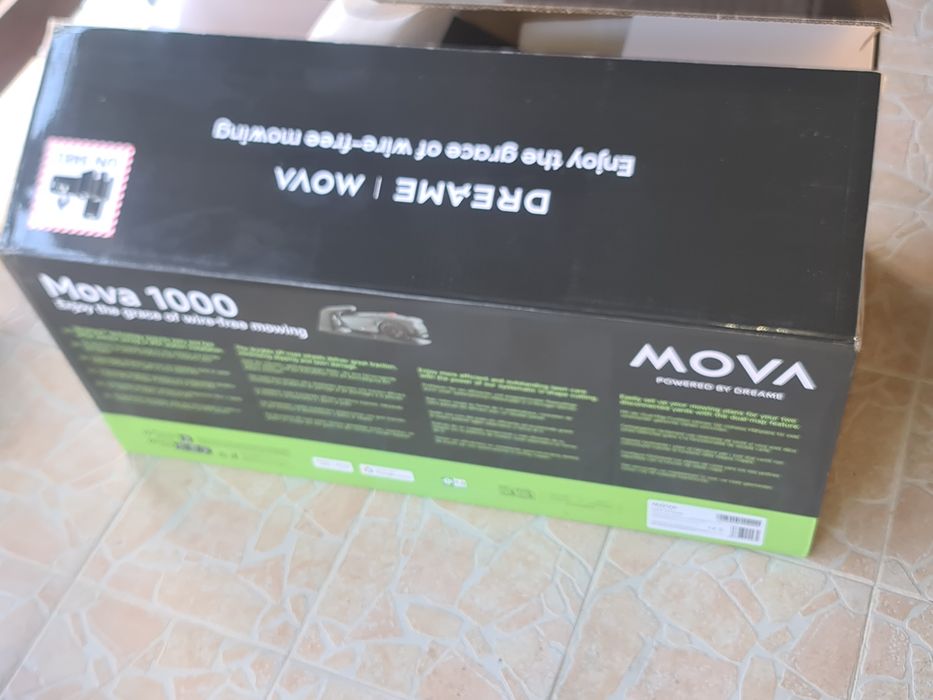 MOVA 1000Robot tuns iarba
