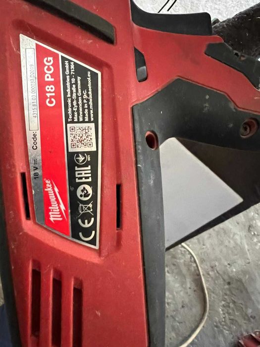 Pistol pentru aplicare silicon Milwaukee C18 PCG