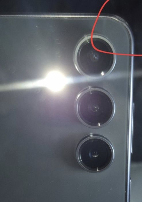 Продам/обменяю Samsung S24 FE.