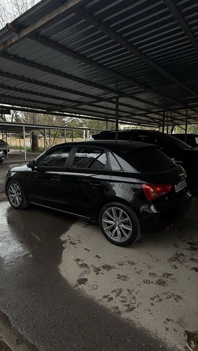 Продаётся Audi A1 (2013)