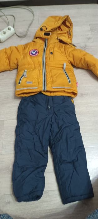 Продам детский комбинезон