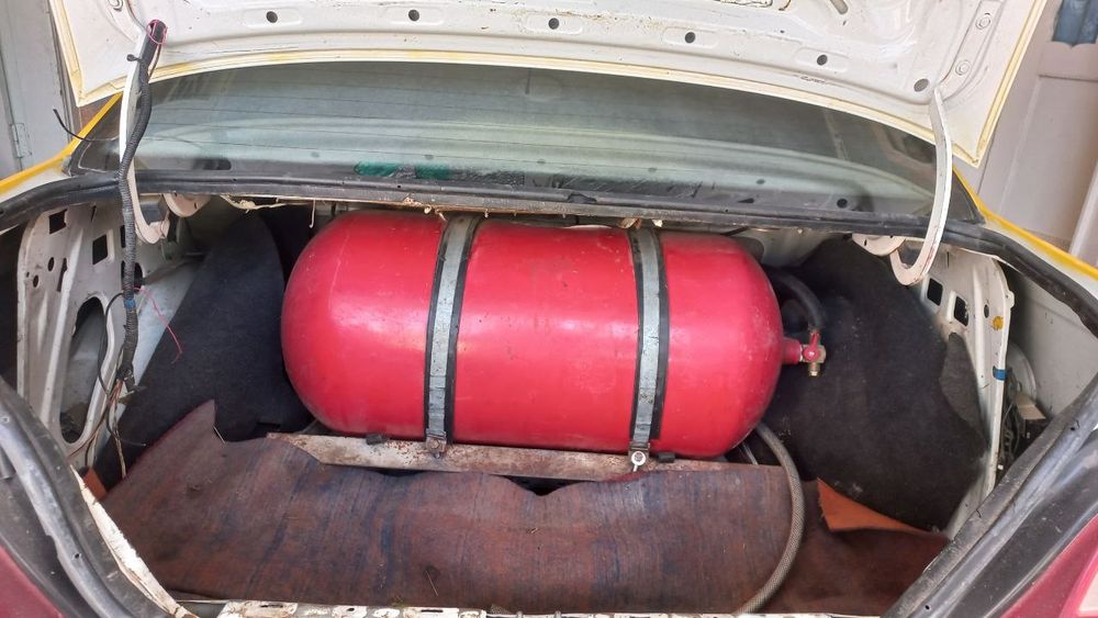 Nexia 2 sonc gibrit sotiladi