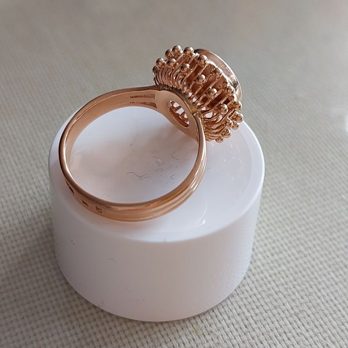 Золото СССР
Необычная модель
«СОРОКОНОЖКА»,