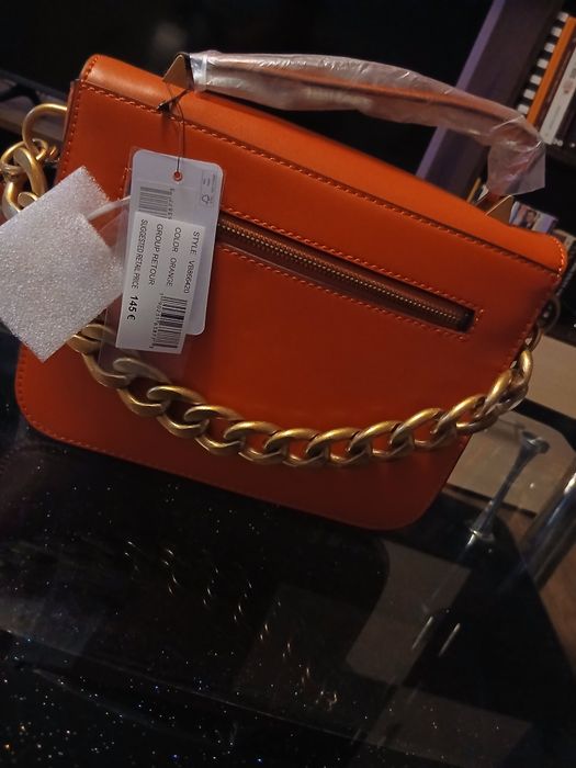 Geantă Guess originală 600 de lei negociabil Brăila