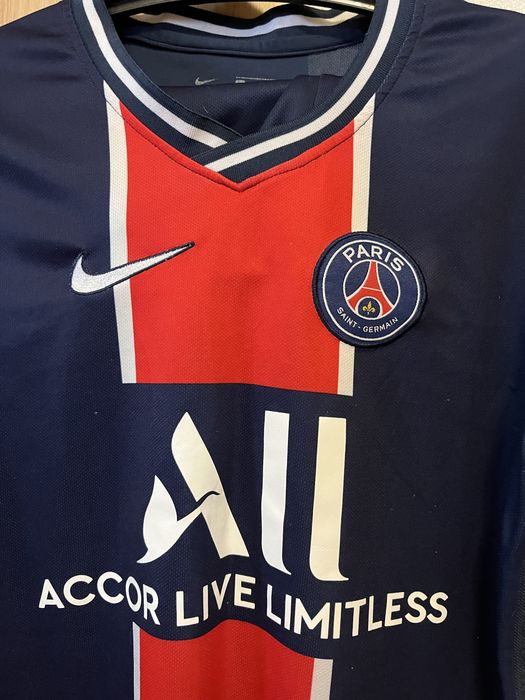 Продам вещи б/у в хорошем состоянии