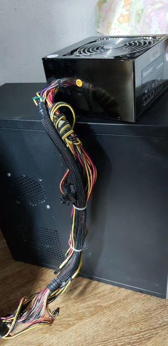 Продам системный блок для компьютера